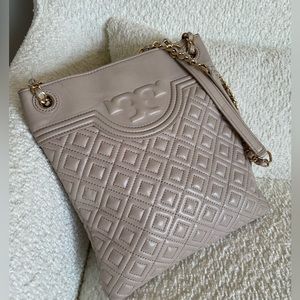 Tory Burch Fleming Swingpack Crossbody bag